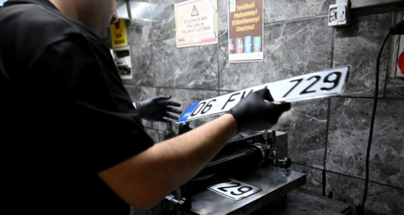 APP Plaka Denetimleri Sonrası Plaka Değişim Merkezlerinde Yoğunluk