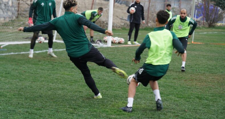 Yeşilyurtspor’da Kritik Karşılaşma Öncesi Hazırlıklar Sürüyor